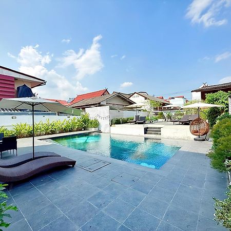 The White House Rachamankha เดอะ ไวท์เฮ้าส์ ราชมรรคา Hostel Chiang Mai Ngoại thất bức ảnh