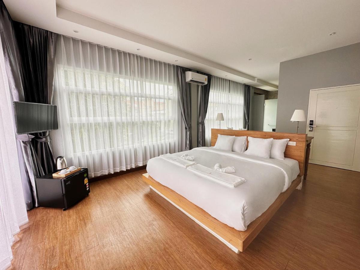 The White House Rachamankha เดอะ ไวท์เฮ้าส์ ราชมรรคา Hostel Chiang Mai Ngoại thất bức ảnh