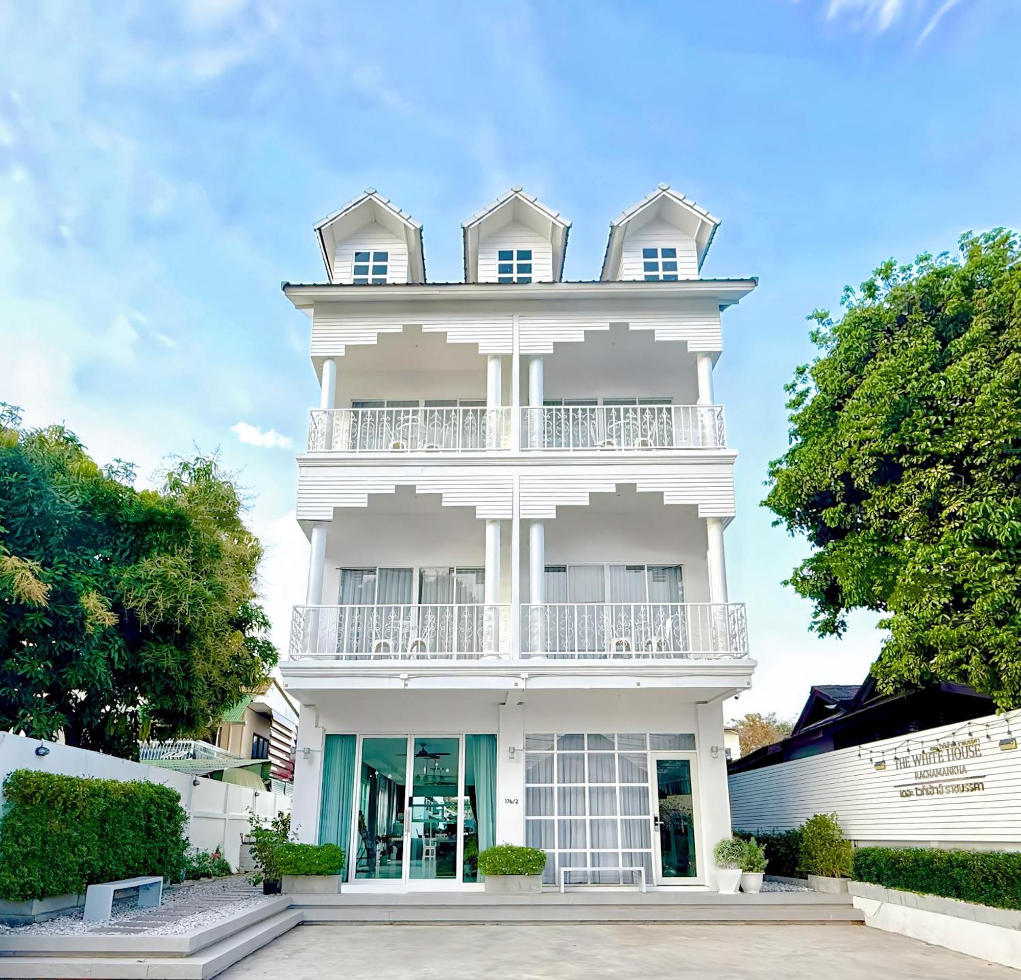 The White House Rachamankha เดอะ ไวท์เฮ้าส์ ราชมรรคา Hostel Chiang Mai Ngoại thất bức ảnh
