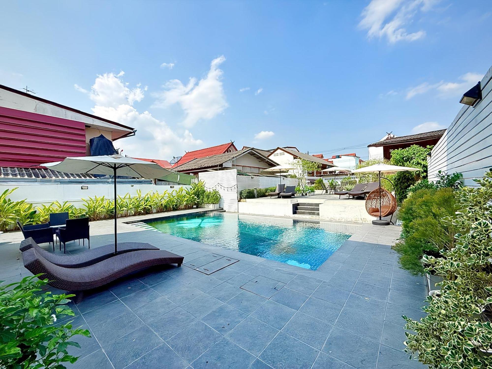The White House Rachamankha เดอะ ไวท์เฮ้าส์ ราชมรรคา Hostel Chiang Mai Ngoại thất bức ảnh